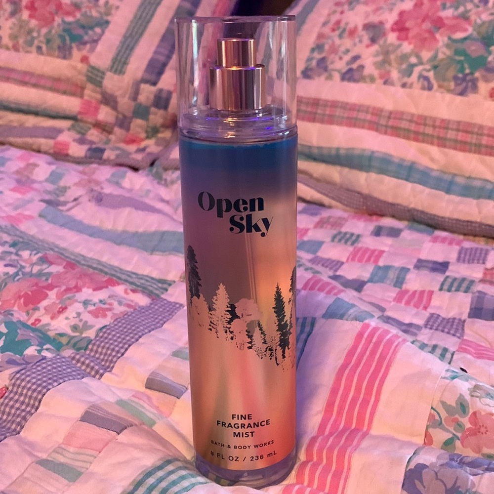 Bath and body works Open Sky fragrance mist